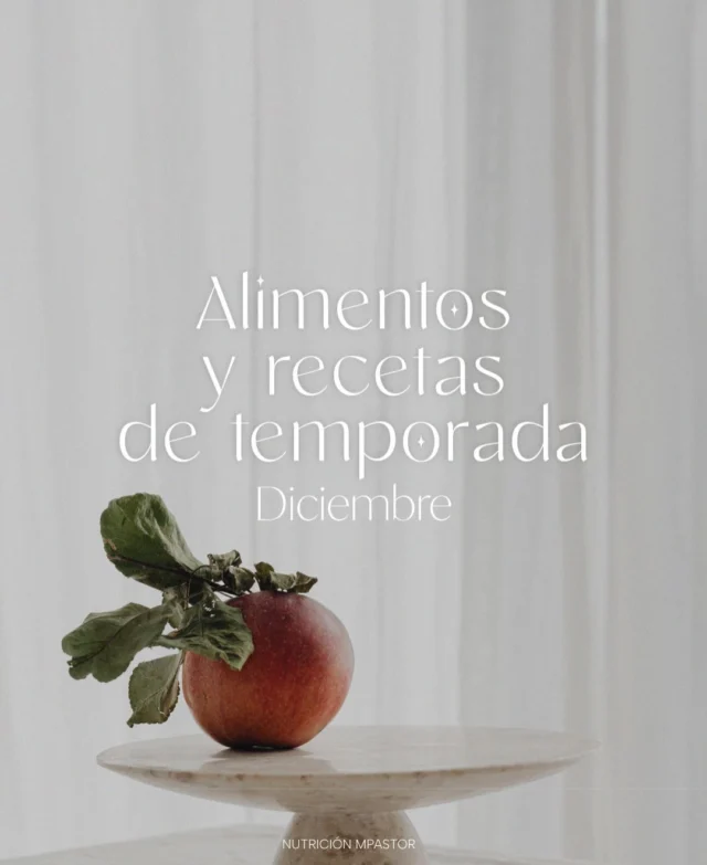 Cómo siempre … prioriza temporada 🍂¡Toma nota!Pd. la receta dulce puede ser top en alguna de tus comidas “navideñas” de este diciembre 🤶🏽👇🏽🍊zumo de naranja con gelatina y yogur, 1-2 cucharadas de miel ➡️➡️ al baño maría. Pásalo al bol donde vayas a servirlo y a enfriar ❄️Sírvelo con trocitos de naranja o cáscara rallada y toppings de choco 🍫¡A disfrutar!